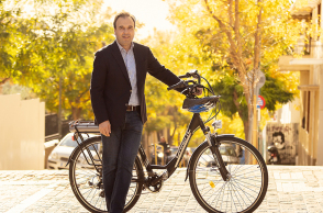 Δημήτρης Παπαστεργίου: Ο Υπουργός Ψηφιακής Διακυβέρνησης μιλάει στην Athens Voice