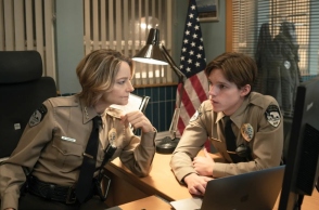 True Detective: Night Country - Οι πρώτες εντυπώσεις από την τέταρτη σεζόν της σειράς με την Τζόντι Φόστερ και την Κάλι Ράις στους πρωταγωνιστικούς ρόλους