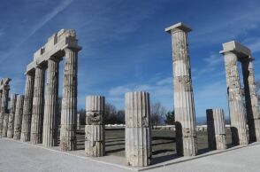 Προσκλήσεις για την υποβολή αιτημάτων για δράσεις Άυλης Πολιτιστικής Κληρονομιάς και δράσεις Μουσείων και Συλλογών Νεότερου Πολιτισμού ανακοινώνει το ΥΠΠΟ.