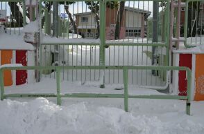 Ποια σχολεία θα είναι κλειστά την Τρίτη λόγω της κακοκαιρίας «Avgi»