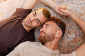 Πέρα από τα δικαιώματα: για τα ομόφυλα ζευγάρια