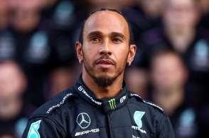 Λιούις Χάμιλτον: Ένας «ιππότης» στο τιμόνι της Ferrari 