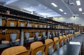 Πανεπιστήμια: Εβδομάδα εξελίξεων - Στάση αναμονής για την εξεταστική - Τι θα κάνουν οι φοιτητικοί σύλλογοι - Υπό τον «φόβο» του Chat GPT οι καθηγητές.