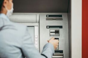 ΔΥΠΑ: Από σήμερα, 6 Φεβρουαρίου η ηλεκτρονική αίτηση για το ειδικό βοήθημα ευάλωτων ομάδων, ύψους 718,50 ευρώ - Προϋποθέσεις και βήματα για τη χορήγηση.