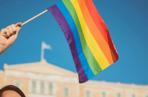 Ομόφυλα άτομα μοιράζονται σκέψεις για το νέο νομοσχέδιο