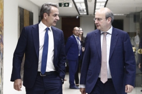 Χατζηδάκης: Κατώτατος μισθός και πιθανό επίδομα Πάσχα σε ευάλωτους