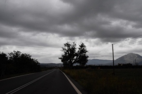 Καιρός σήμερα: Τοπικές βροχές και καταιγίδες την Τρίτη