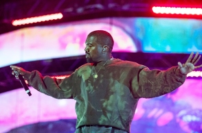 Κάνιε Γουεστ: Νέο βίντεο με την Μπιάνκα Σενσόρι σχεδόν γυμνή