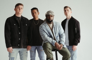 Sleep Theory: Η νέα εκδοχή του viral τραγουδιού «Fallout» που κυκλοφόρησε το αμερικανικό rock συγκρότημα.