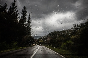 Καιρός σήμερα: Βροχές σε πολλές περιοχές