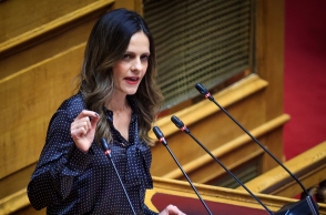 Γάμος ομόφυλων - Αχτσιόγλου: Κήρυγμα μίσους ΛΟΑΤΚΙ+ 