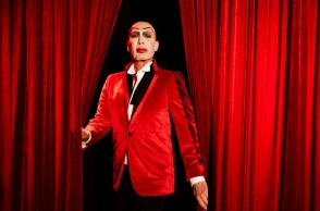 Ο Νικόλας Βαγιονάκης στο "Μεφίστο"