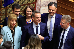 Γάμος ομόφυλων ζευγαριών: Η προοδευτική «συντήρηση» έκανε το θαύμα της