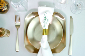 Κατσαρόλες με βιβλία: Ξέρεις από… savoir vivre;