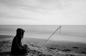 Υπάρχουν οφέλη στο να βλέπεις το ποτήρι μισοάδειο;