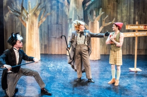 Ο "Πινόκιο" σε σκηνοθεσία Βασίλη Μαυρογεωργίου στο θέατρο REX