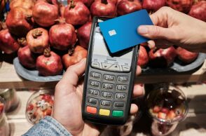 Αγορά και διασύνδεση POS: 3+1 ερωταπαντήσεις για τη χρηματοδότηση μέσω voucher - Από το υπουργείο Εθνικής Οικονομίας και Οικονομικών.