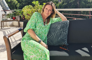 Balcony Stories: Η Εβελίνα Παπούλια από το μπαλκόνι της