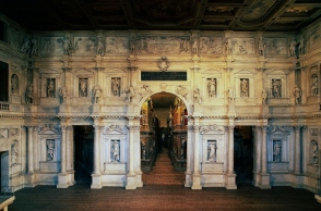 Σαν σήμερα, 3 Μαρτίου, τo Teatro Olympico της Βιτσέντζα ανοίγει τις πόρτες του