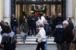 Επίθεση στην Ερμού: Απολογείται την Τρίτη ο αλλοδαπός δράστης 