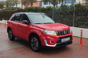 Suzuki Vitara Strong Hybrid 4WD: Ένα ευρύχωρο SUV με εξαιρετική σχέση ποιότητας - τιμής