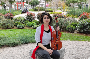 «Μια Γέφυρα Μουσικής Πάνω από τη Συγγρού, vol.9»: Η μουσικός Ελευθερία Τόγια μιλάει για τη συμμετοχή της στην εκδήλωση