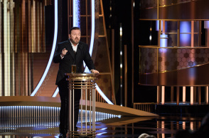 O Ricky Gervais εναντίον της ίδιας του της βότκας