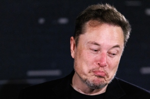 O Μασκ τρολάρει τον Ζούκερμπεργκ για τα προβλήματα της Meta