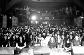 Jolly Roger, 10 χρόνια Κενό: Ανταπόκριση από τα sold out live