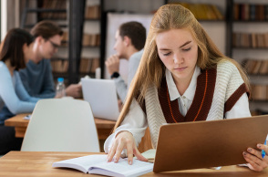 Μη κρατικά πανεπιστήμια: Πέφτει ένα οχυρό και δεν αισθάνεστε δέος; 