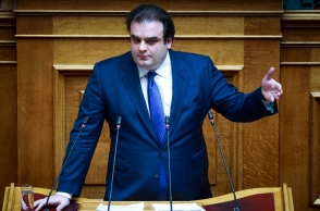 O Κυριάκος Πιερρακάκης