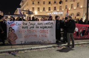 Πλατεία Αριστοτέλους: Ένα βράδυ Σαββάτου, το 2024 έμοιαζε με μεσαίωνας