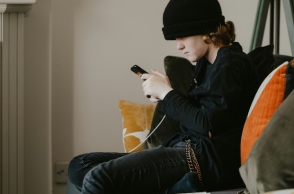 Αυξάνεται το sexting στους εφήβους - Η καμπάνια «Think Twice» και η έρευνα της ESET