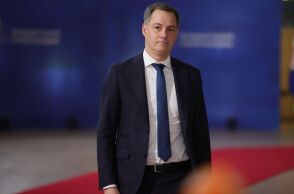 Βέλγιο: Διπλωματικό επεισόδιο με την Τουρκία -  Ο πρωθυπουργός Αλεξάντερ Ντε Κρόο παραβρέθηκε σε εκδήλωση οργάνωσης που πρόσκειται στον Γκιουλέν.