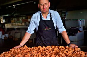 Πέτρος Ναουμίδης