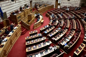 Πρόταση μομφής: Η 2η μέρα συζήτησης για τα Τέμπη 