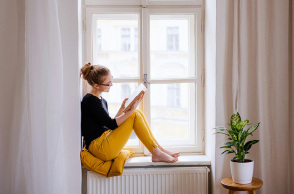 Ελληνική λογοτεχνία από τις εκδόσεις Βακχικόν