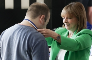 Σακελλαροπούλου στο 8ο Τουρνουά μπόουλινγκ για άτομα με αυτισμό