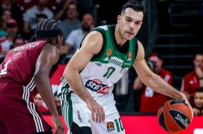 Euroleague - μπάσκετ: Μπάγερν Μονάχου - Παναθηναϊκός 75-82 - Αγκαλιάζει το πλεονέκτημα έδρας η ομάδα του Αταμάν - Τα highlights του αγώνα. 