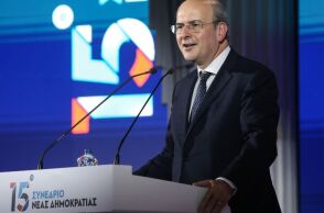 15ο Συνέδριο ΝΔ - Κωστής Χατζηδάκης: Ισχυρή Ελλάδα στην Ευρώπη σημαίνει ισχυρή Νέα Δημοκρατία, τόνισε ο υπουργός Οικονομικών και αντιπρόεδρος του κόμματος.