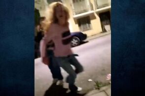 Πάτρα: Συνελήφθη 41χρονος μετά την επίθεση σε βάρος 47χρονης πρώην συντρόφου του - Η γυναίκα πήδηξε χωρίς καν να φορά τα παπούτσια της στον δρόμο.