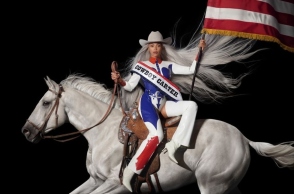 Η Μπιγιονσέ σε φωτογράφιση για το άλμπουμ «Cowboy Carter»