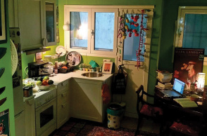 Τα δωμάτια των συγγραφέων: Άννα Μαρία Δρουμπούκη