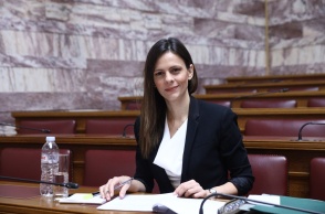 Έφη Αχτσιόγλου