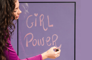 Η  ALWAYS με την καμπάνια #StopPeriodShaming