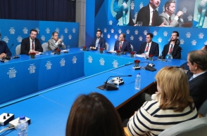 Διλλήματα Πολιτικής: Μετά τους Δελφούς