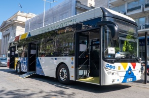 Ηλεκτρικό λεωφορείο κάνει τα πρώτα δοκιμαστικά δρομολόγια στη Θεσσαλονίκη