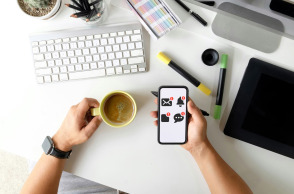 Εχθρικά μηνύματα στο κινητό