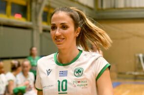 Η Αθηνά Παπαφωτίου