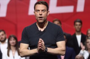 Στέφανος Κασσελάκης για Τέμπη: Επίσπευση των ερευνών για το τι μετέφερε η εμπορική αμαξοστοιχία - Η ανάρτηση του προέδρου του ΣΥΡΙΖΑ. 